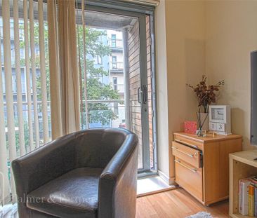 1 bedroom apartment to rent - Photo 2