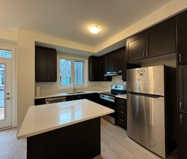 For Lease - 109 Thomas Frisby Jr Crescent, Markham, Ontario - Photo 4