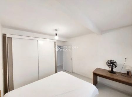 Casa com 3 quartos e 100m² para alugar em São João do Rio Vermelho, Florianópolis. - Foto 4