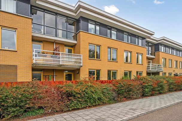 Te huur: Appartement Voorjaarstraat 17 in Almere - Photo 1