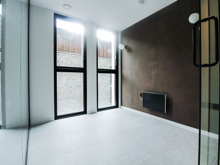 St George’s Gardens - Photo 3