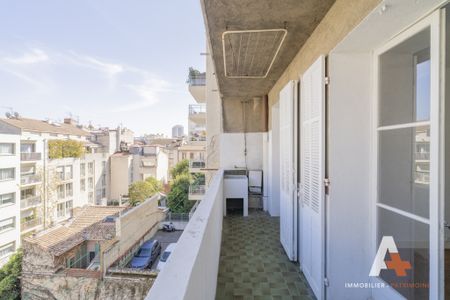 Location Appartement 3 pièces 72m² MARSEILLE 8ème - Photo 3