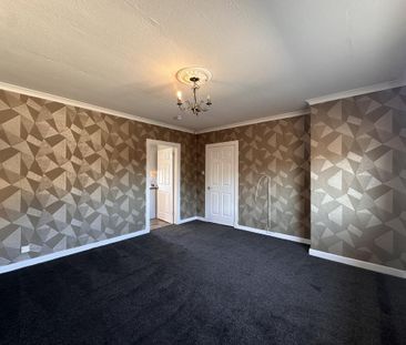 2 bedroom bungalow to rent - Photo 1