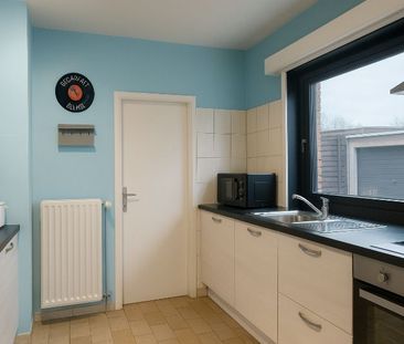 Gelijkvloers appartement met garage te huur. - Photo 4