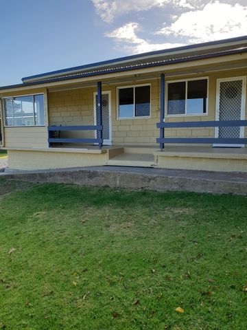 HOUSE IN BERMAGUI IN CENTRAL LOCATION - Photo 5