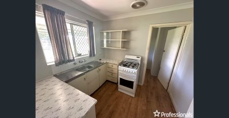 WALK TO ARMADALE SHOPPING CENTRE AND TRAIN STATION! - Photo 5