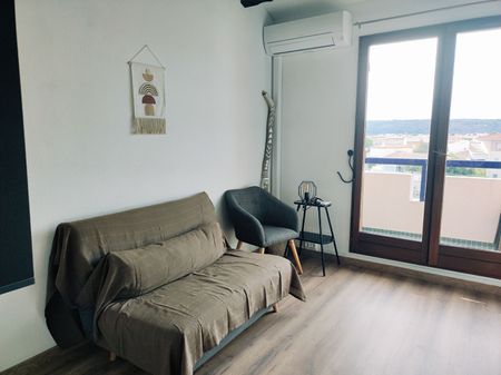 Location Appartement 1 pièce 17m² - Photo 2