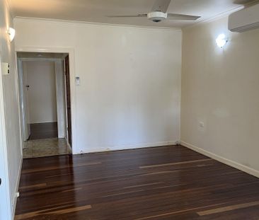 32 Kennedy Street, Brighton QLD 4017 - House For Rent | Domain - Photo 5