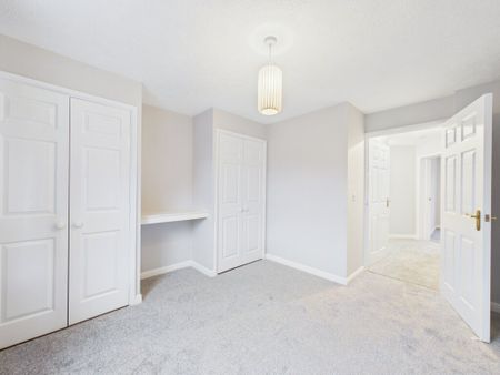 2 bedroom House to rent - Photo 2