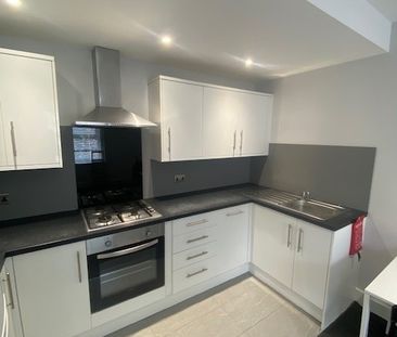 1 Bed Flat, Elm Terrace, L7 - Photo 4