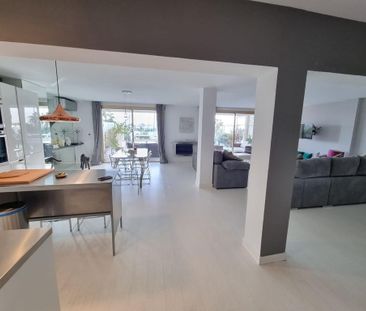 Luxury penthouse for rent in Palma de Mallorca, Balearic Islands - Photo 4