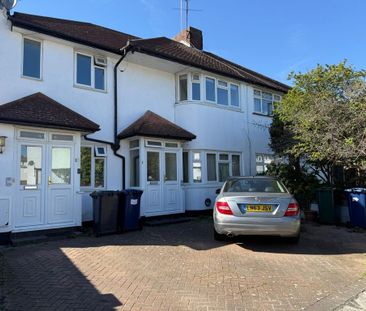 2 bedroom flat to rent - Photo 2