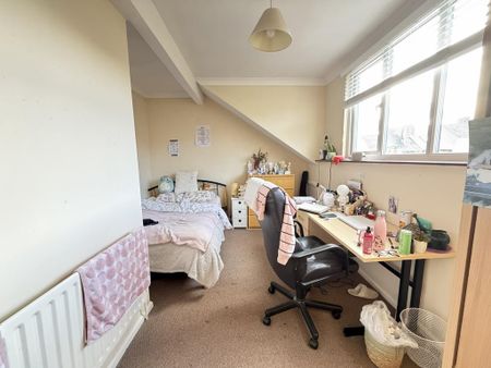 5 bedroom terraced house to rent - Photo 5