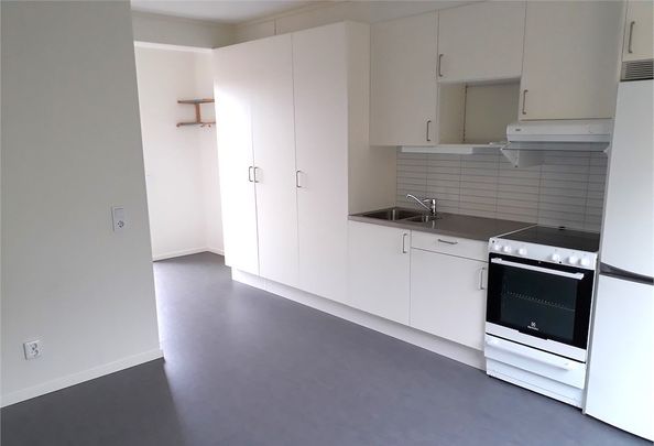 Småbrukets backe 32, Visättra - Photo 1