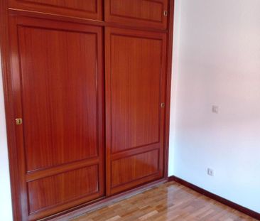 Casa adosada de alquiler en Calle de Santillana del Mar, 12, Casco ... - Photo 4