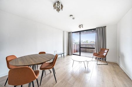 2 bedroom apartment to rent - Photo 4
