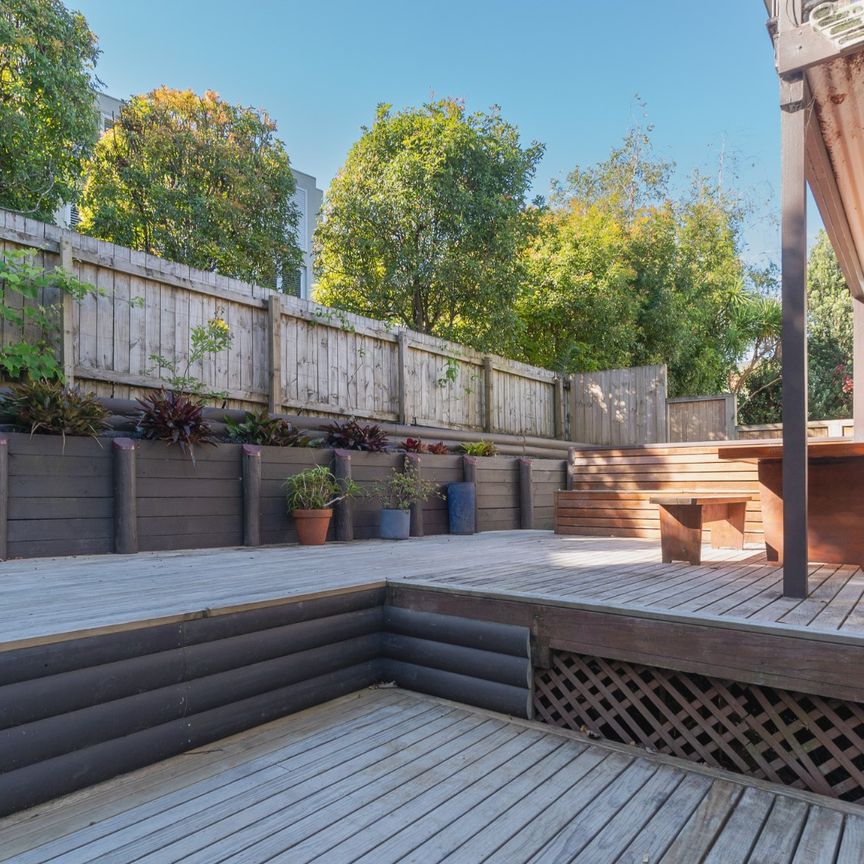 Parnell Beauty With Parking - Photo 1