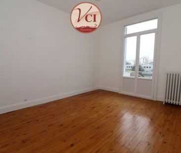 Location Maison 3 pièces 71m² BELLERIVE SUR ALLIER 03700 - Photo 5