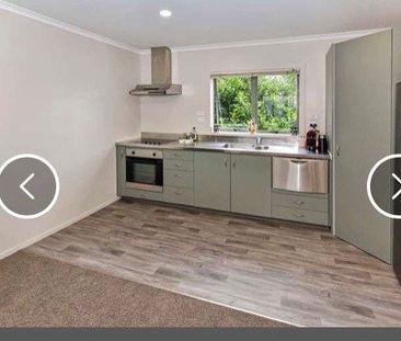 2 Bedroom secure townhouse for rent in Papatoetoe - Photo 3