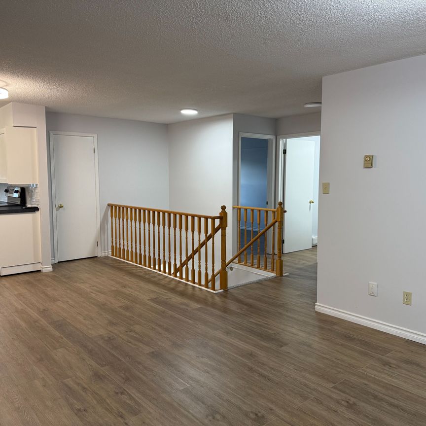 For Lease - 31 Laguna Parkway Unit# 18, Ramara, Ontario - Photo 1