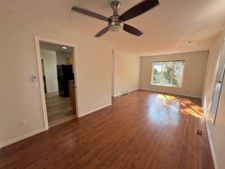 Lower Mission: 3 bed, 2.5 bath House - Photo 4