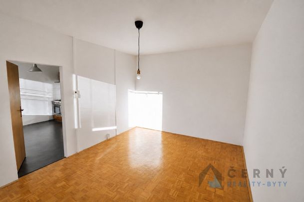 Pronájem bytu 2+kk 36 m² - Photo 1