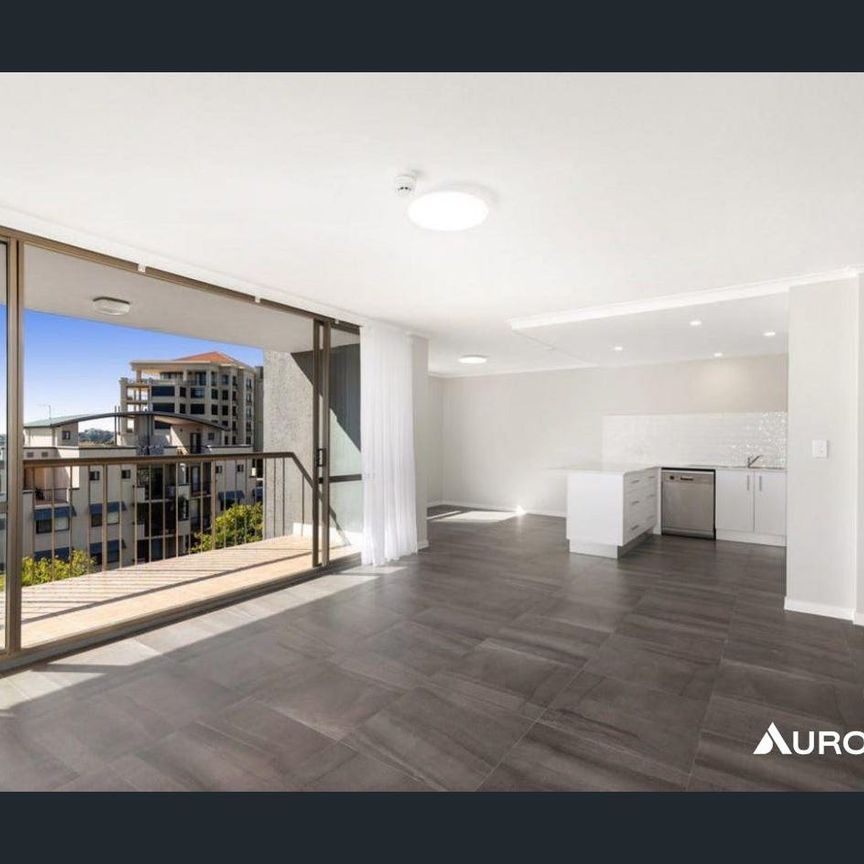 Elevated Inner-City Living with River Breezes - Photo 1