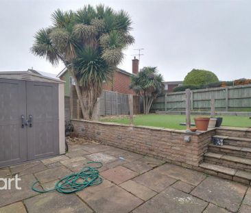 3 bedroom detached bungalow to rent - Photo 5