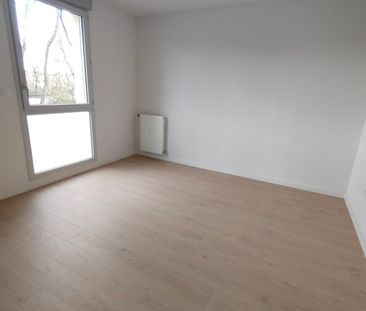 Location Appartement 2 pièces 44m² EAUNES 31600 - Photo 2