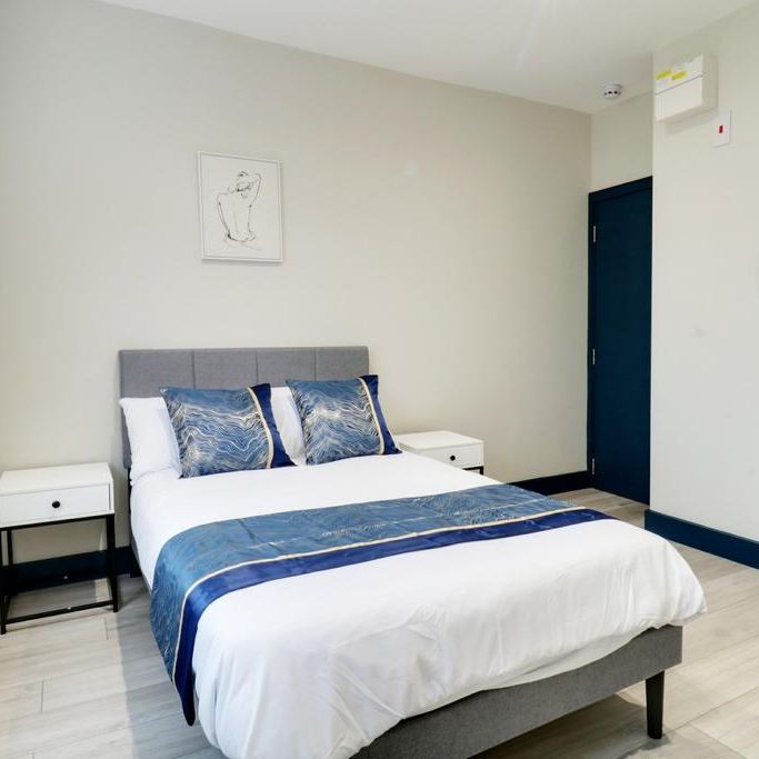 Studio to rent - Photo 1