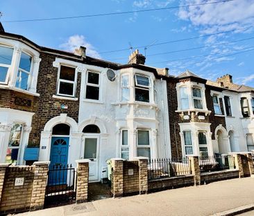 5 bedroom house to rent - Photo 1