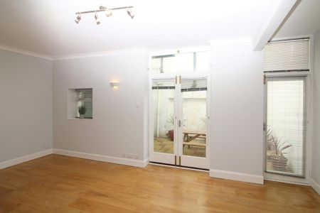 Studio to rent - Photo 3