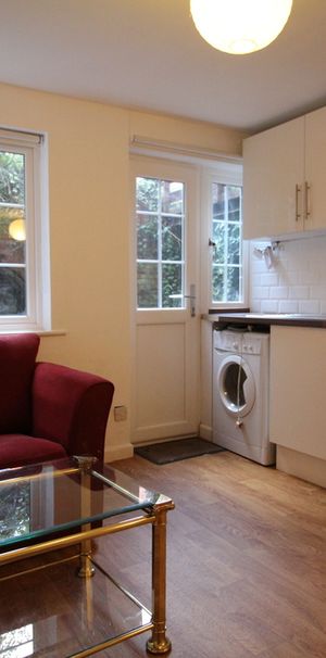 2 Bed Student Accommodation - Photo 1