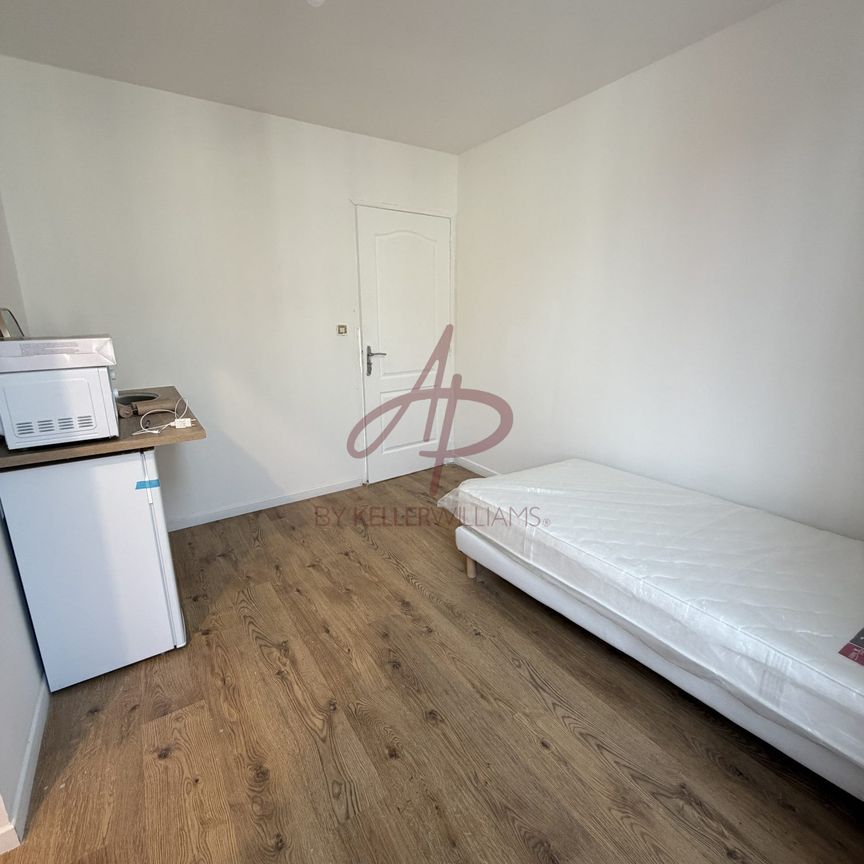 Location Appartement 1 pièce 12m² ROUBAIX 59100 - Photo 1