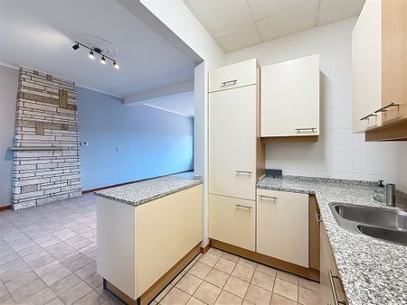 halfopen bebouwing met 2 slpks, terras, garage - Zuurbemde 84, 3380 GLABBEEK - Photo 3