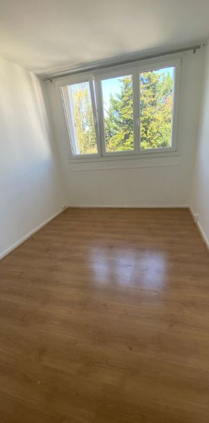 Location appartement 2 pièces, 48.00m², Yerres - Photo 1