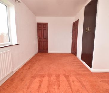 The Meadow, Normanton - Photo 3