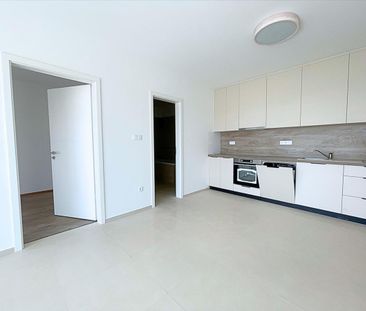 Kiadó újszerű állapotú lakás - Győr - Fotó 4