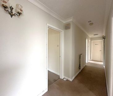 3 bedroom detached bungalow to rent - Photo 6