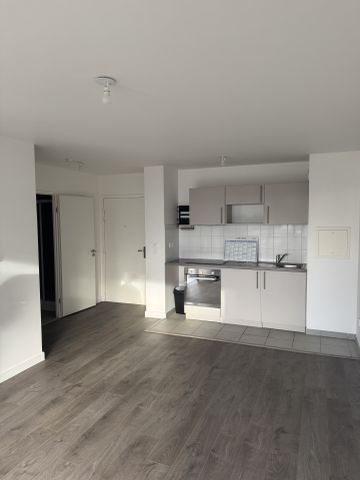 Location Appartement 2 pièces 41m² CHENNEVIERES SUR MARNE 94430 - Photo 5