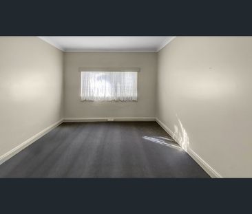 142 Macauley St, Lithgow, NSW 2790 - Photo 1