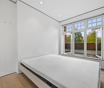 2 bedroom semi-detached house to rent - Photo 3