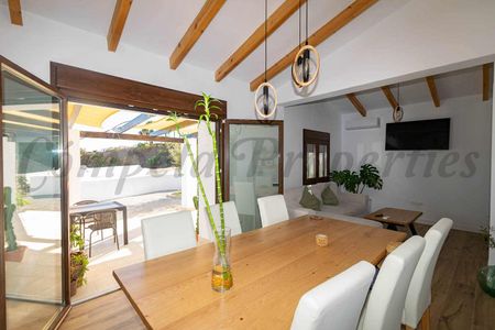 Country Property in Algarrobo-Costa, Close to the beach - Photo 4