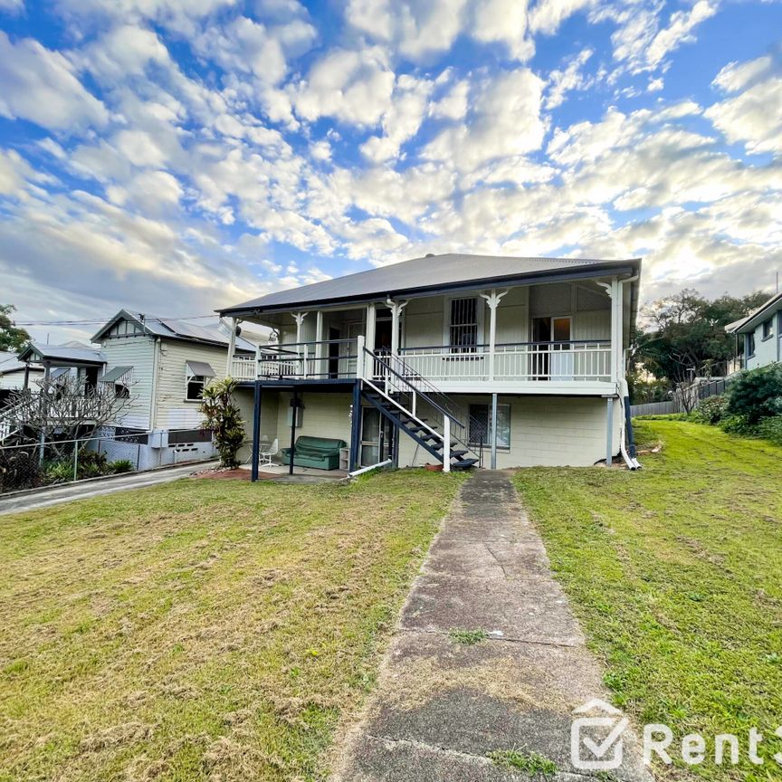 82 Deighton Road, 82 Deighton Road, 4102, Dutton Park - Photo 1