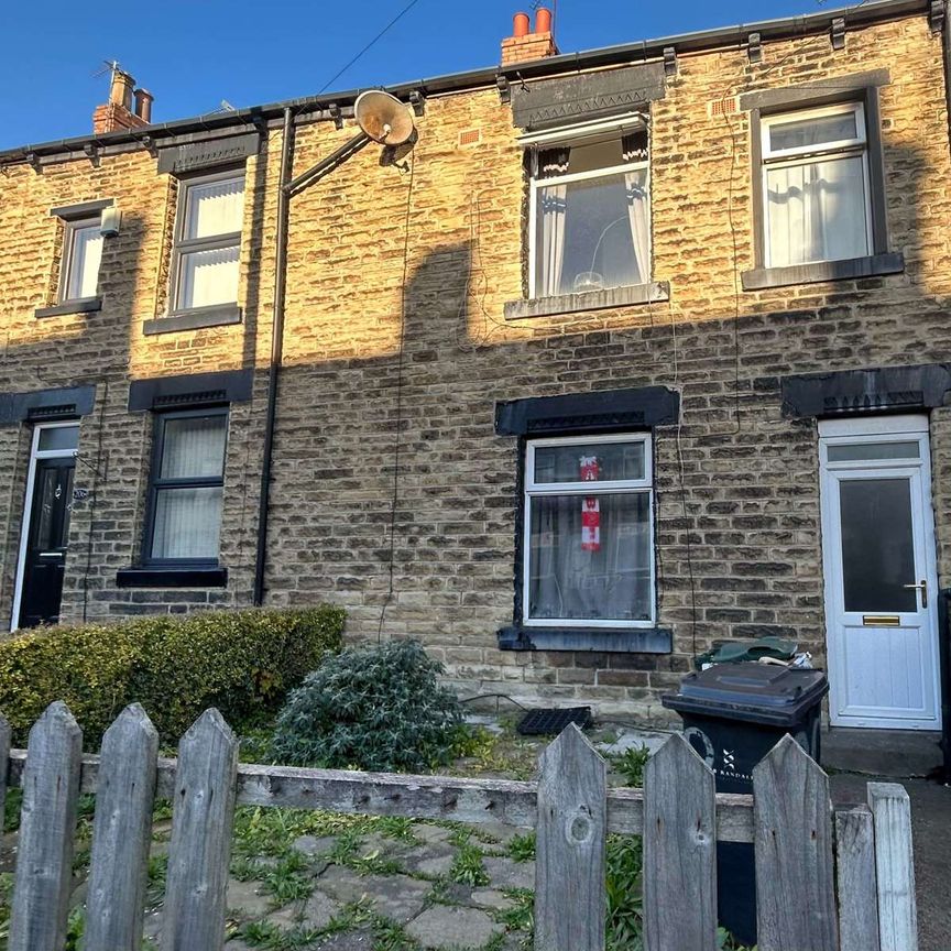 Doncaster Road - Photo 1