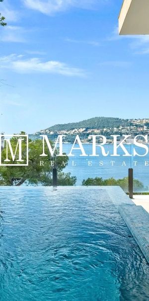 Villa raffinée de 4 chambres avec vue sur la mer et piscine - Photo 1