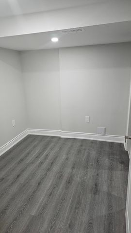 For Lease - 37 Quinton Ridge Unit# Bsmt, Brampton, Ontario - Photo 2