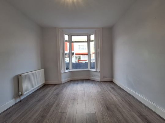 4 Bed Terraced House, Almond Road, N17 - Photo 1