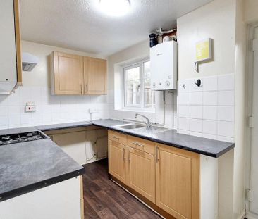 2 bedroom terraced house to rent - Photo 6