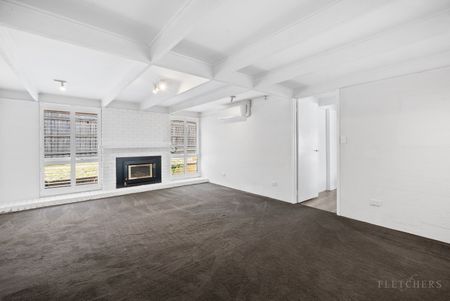 12 Frodsham Rd, Ringwood VIC 3134 - House For Rent | Domain - Photo 4